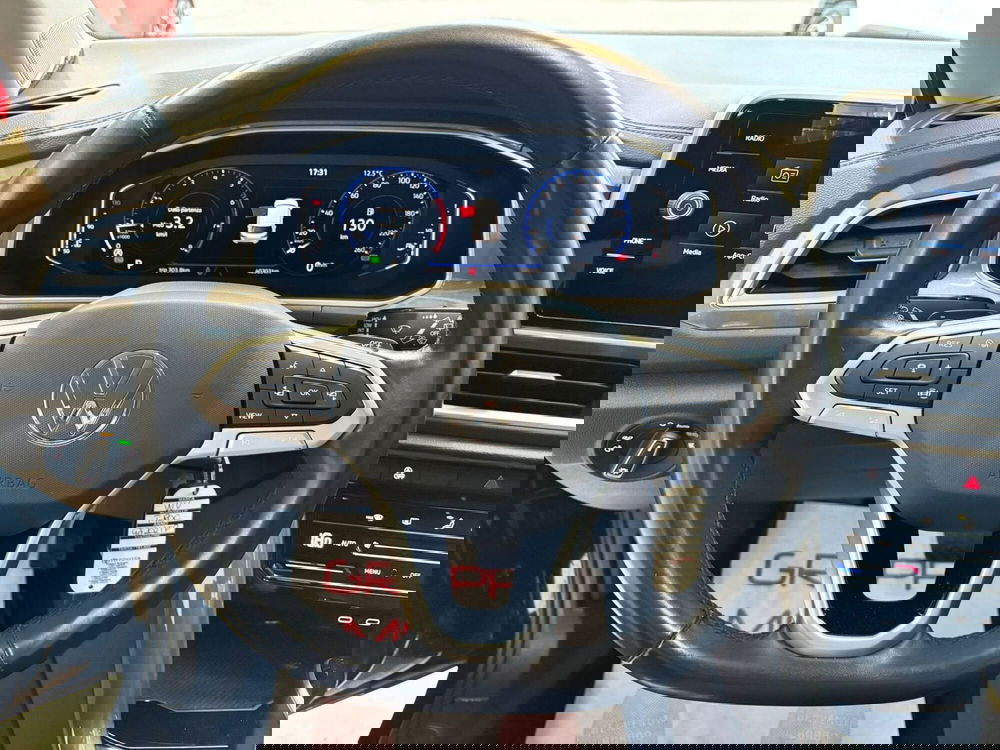 Volkswagen T-Roc usata a Modena (13)