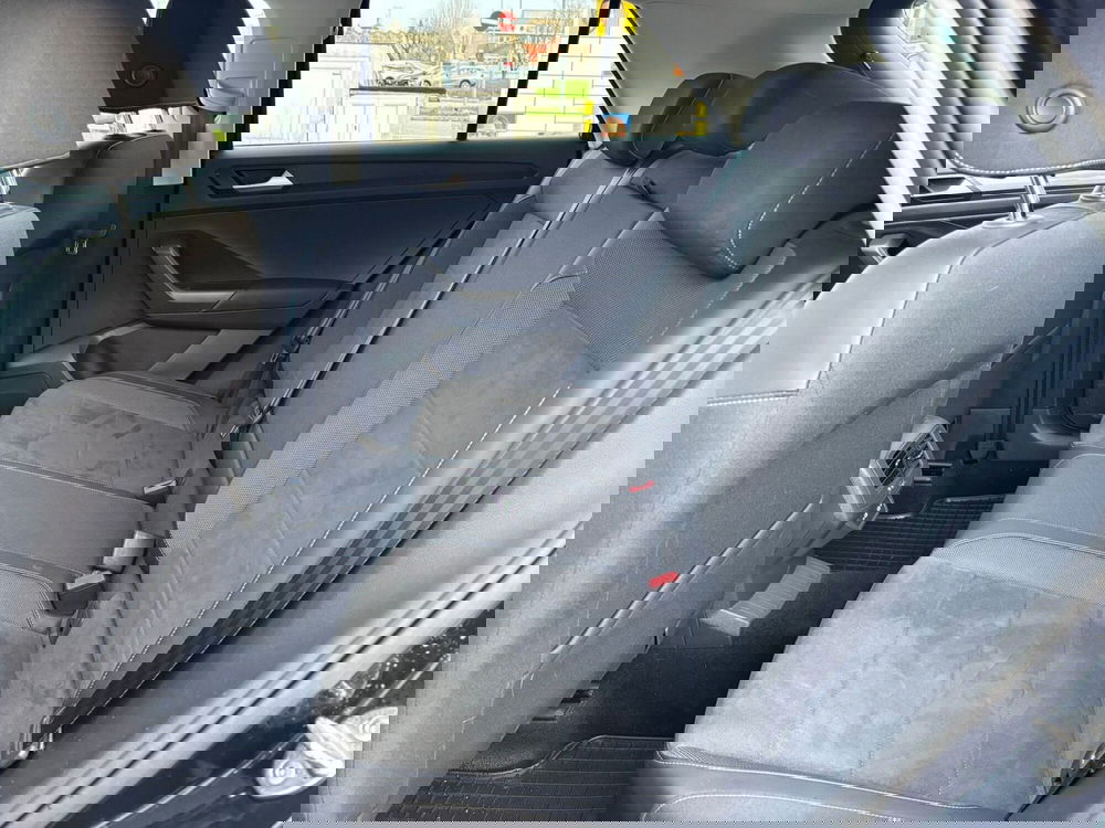 Volkswagen T-Roc usata a Modena (14)