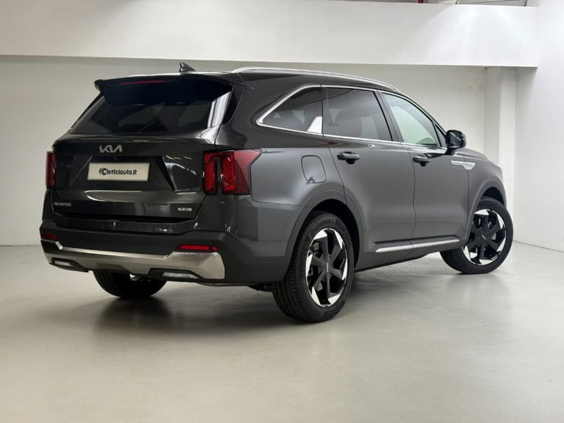 Kia Sorento nuova a Como (3)