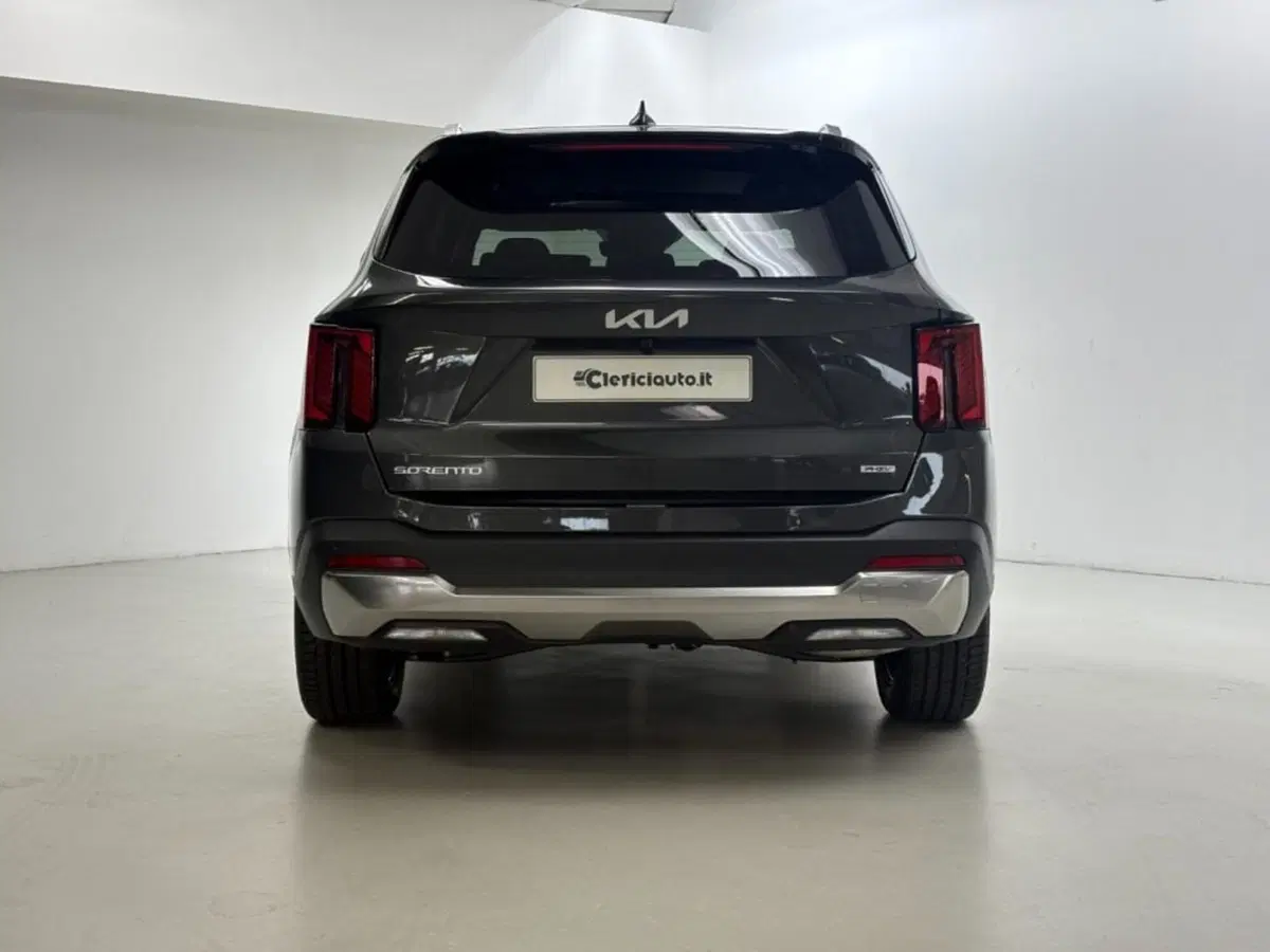 Kia Sorento nuova a Como (4)