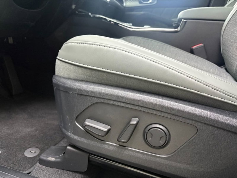 Kia Sorento nuova a Como (7)