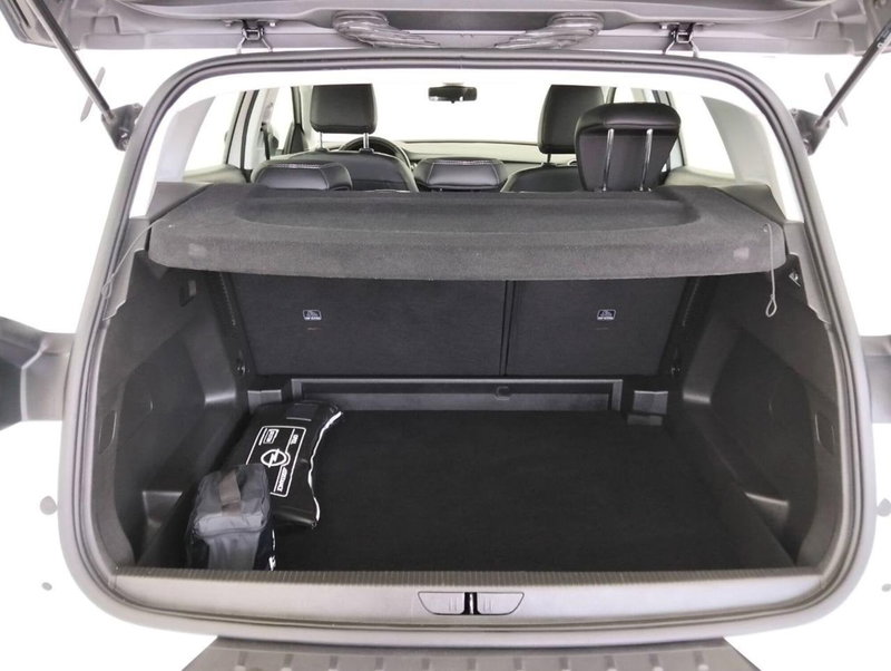 Opel Grandland X usata a Como (18)