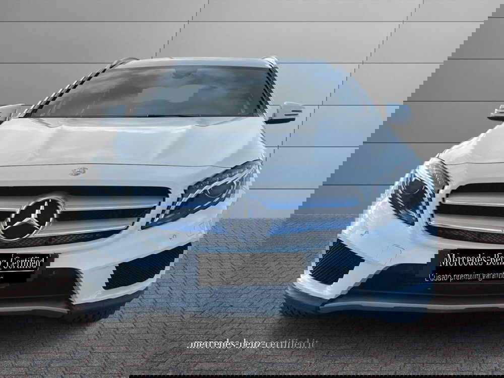 Mercedes-Benz GLA SUV usata a Taranto (3)