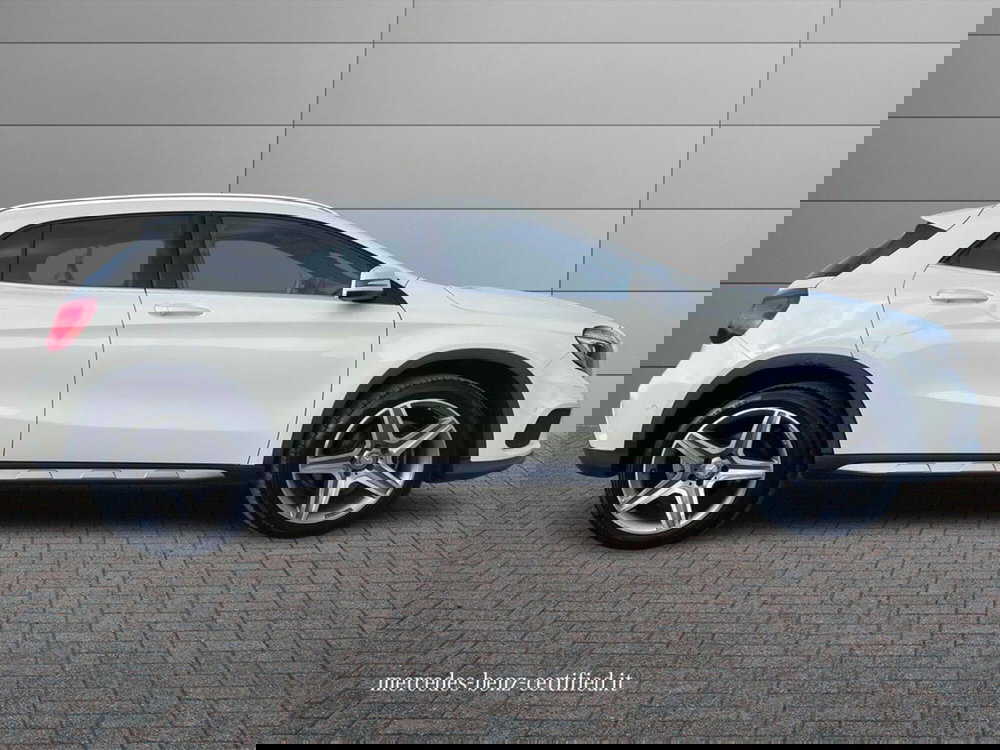 Mercedes-Benz GLA SUV usata a Taranto (5)