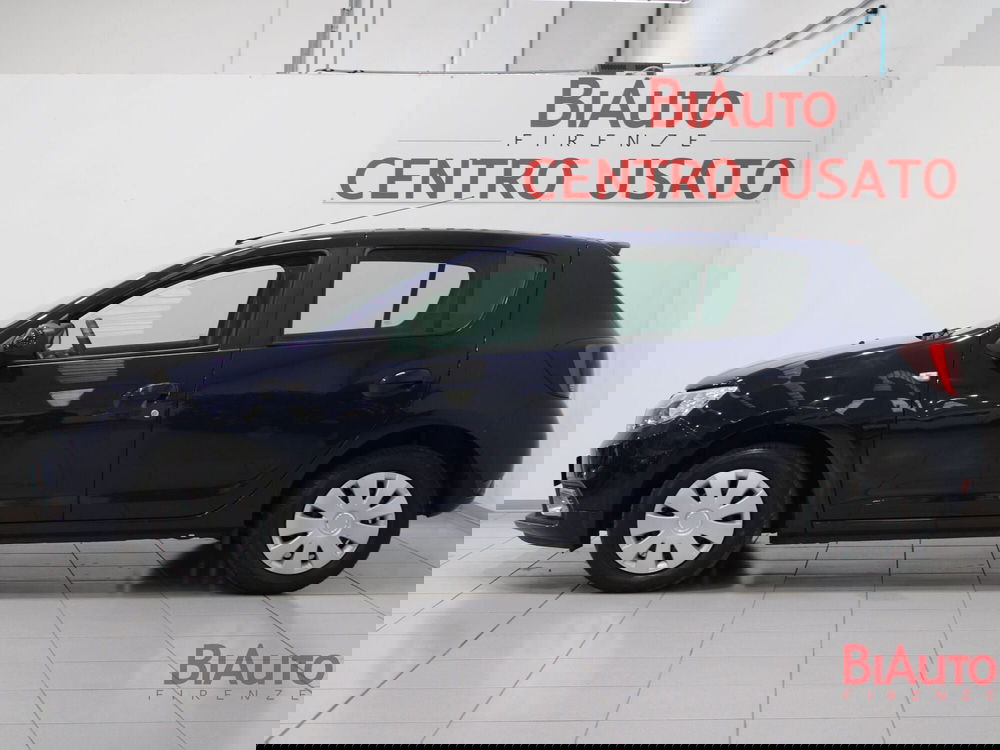 Dacia Sandero usata a Firenze (17)
