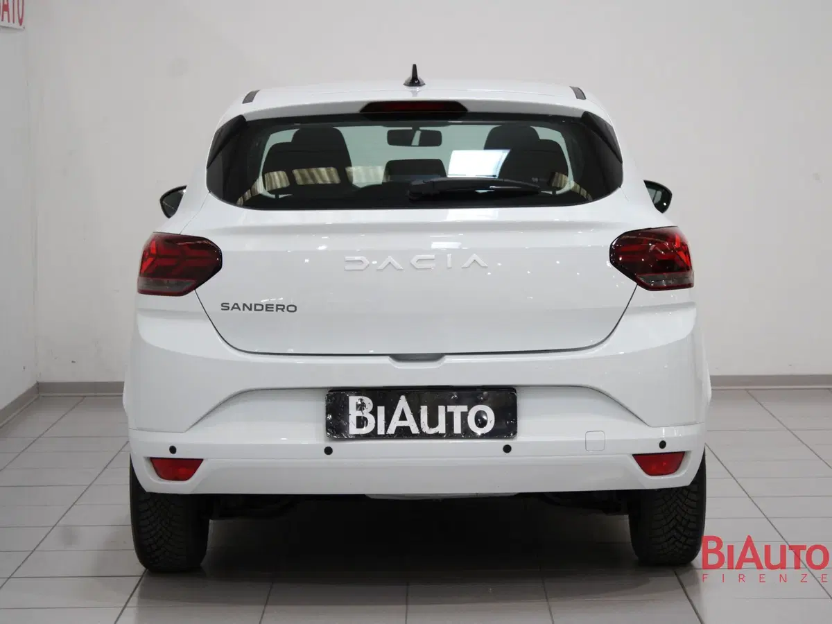 Dacia Sandero usata a Firenze (3)