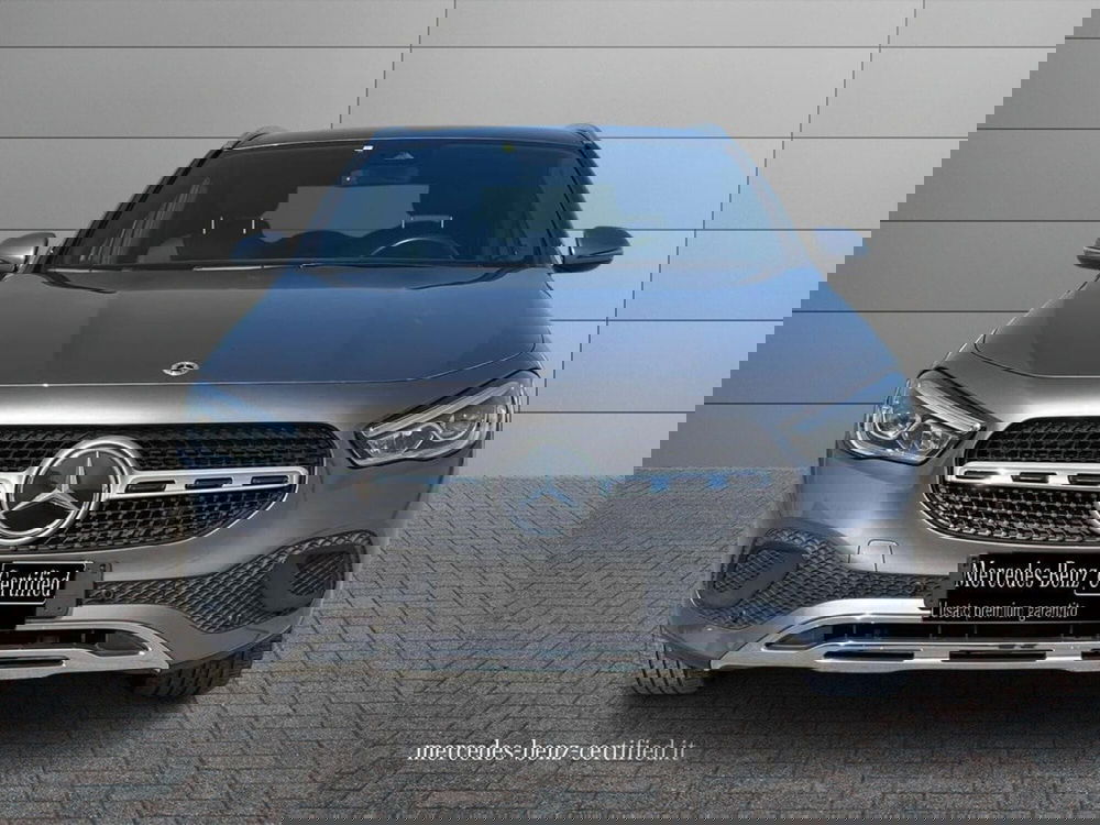 Mercedes-Benz GLA SUV usata a Bari (3)