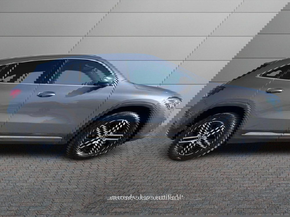 Mercedes-Benz GLA SUV usata a Bari (5)