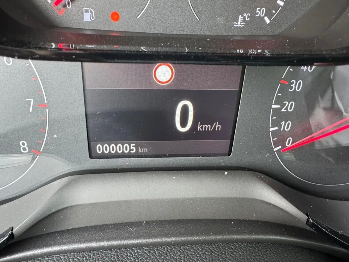 Opel Corsa nuova a Ferrara (15)