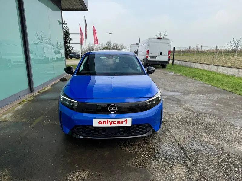 Opel Corsa nuova a Ferrara (5)