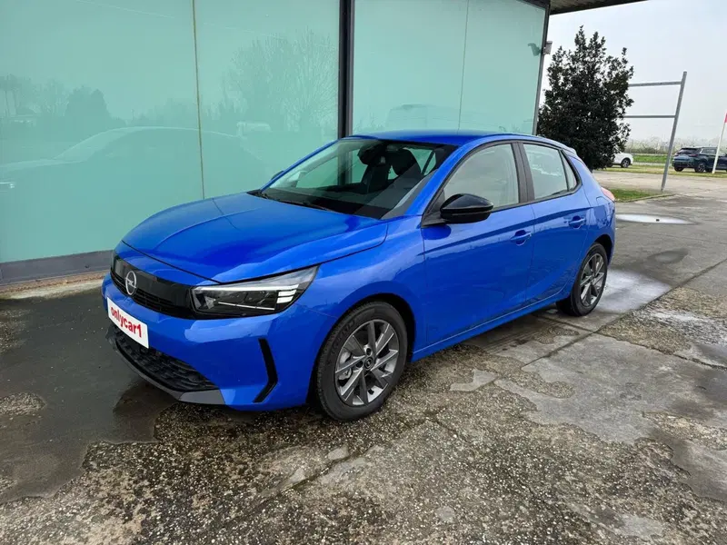 Opel Corsa nuova a Ferrara (6)