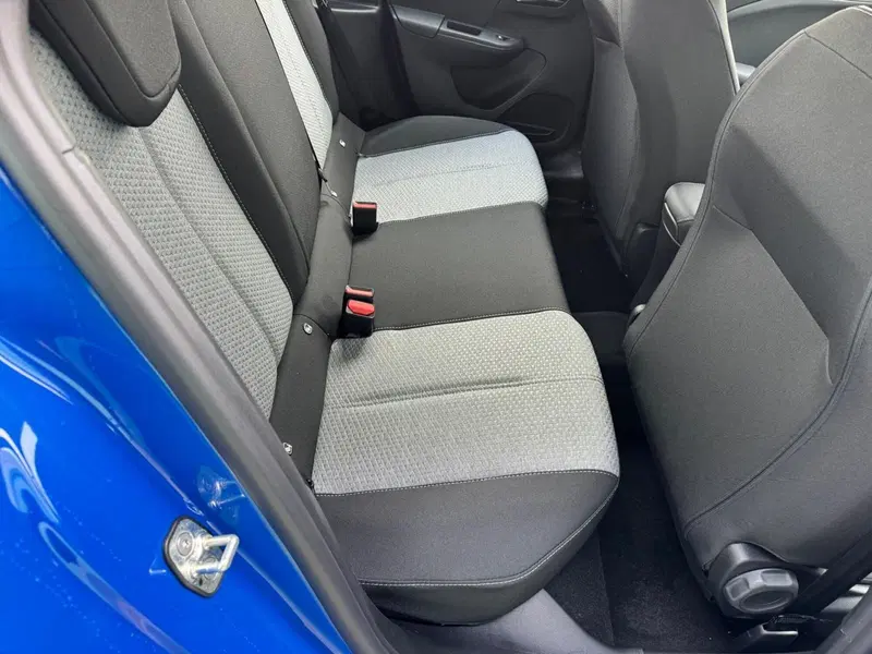 Opel Corsa nuova a Ferrara (8)
