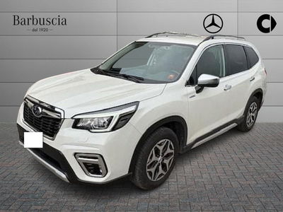 Subaru Forester 2.0i e-boxer Style lineartronic del 2020 usata a Pescara