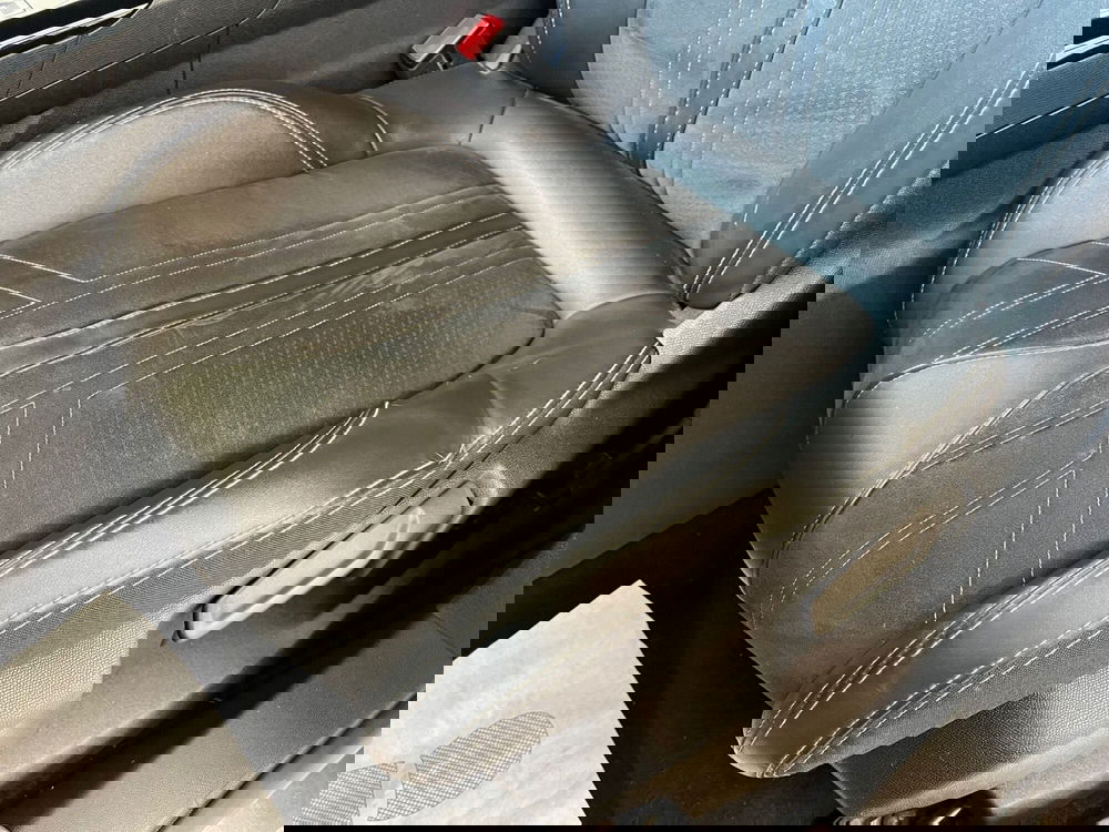 Peugeot 3008 usata a Bari (14)