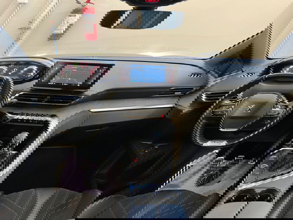 Peugeot 3008 usata a Bari (16)