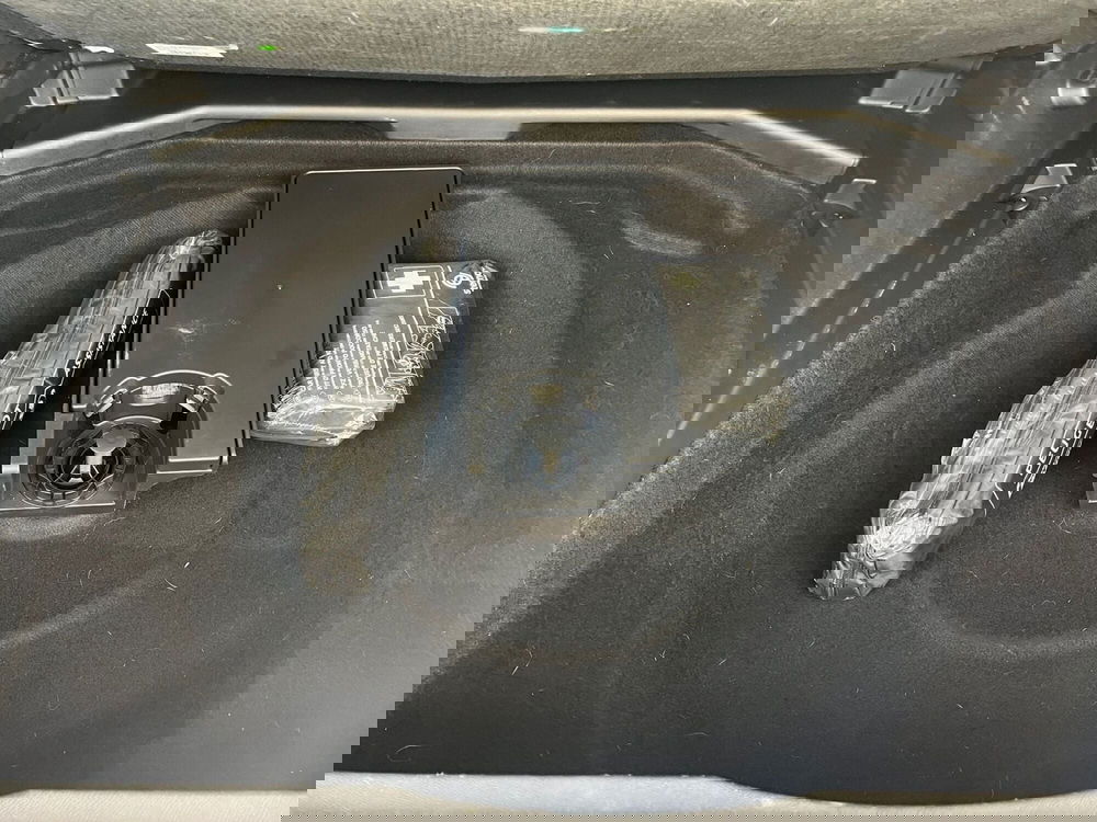 Peugeot 3008 usata a Bari (8)