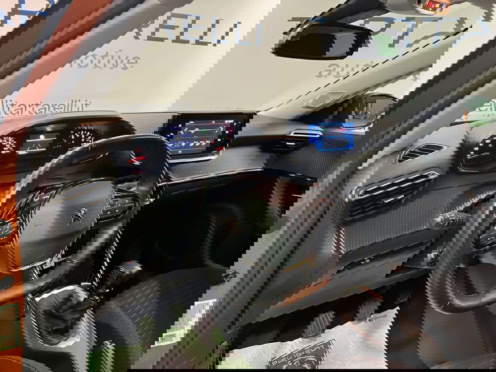 Peugeot 2008 usata a Bari (12)