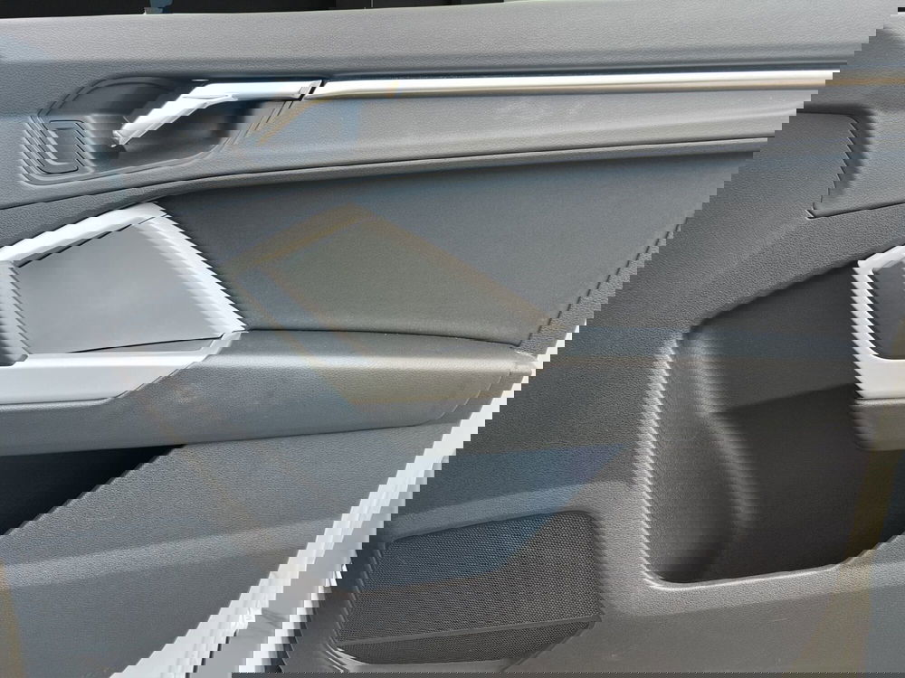 Audi Q3 usata a Cosenza (17)