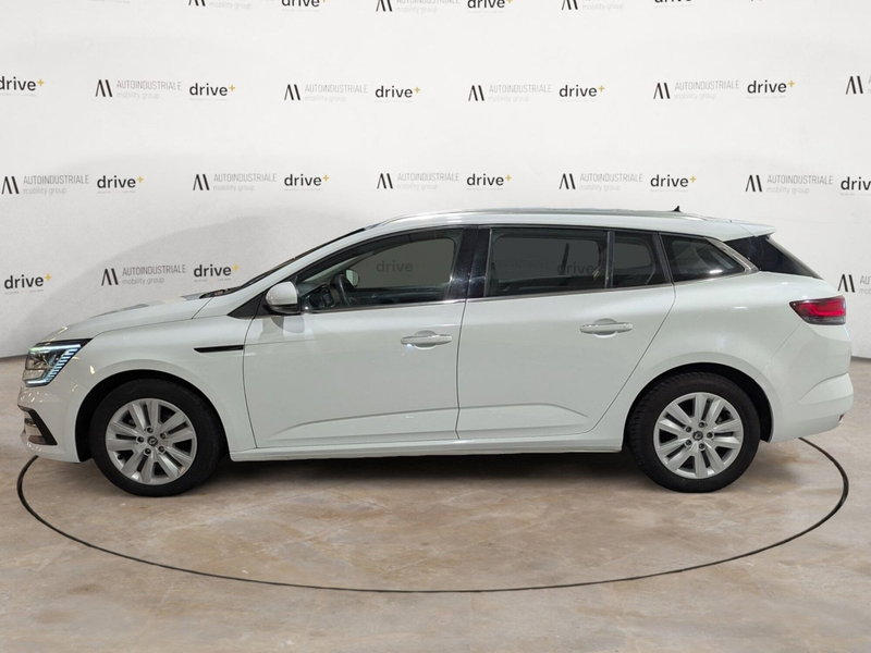 Renault Mégane Sporter usata a Trento (2)