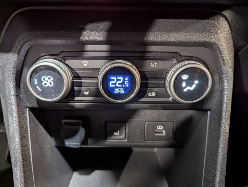 Dacia Jogger usata a Trento (16)