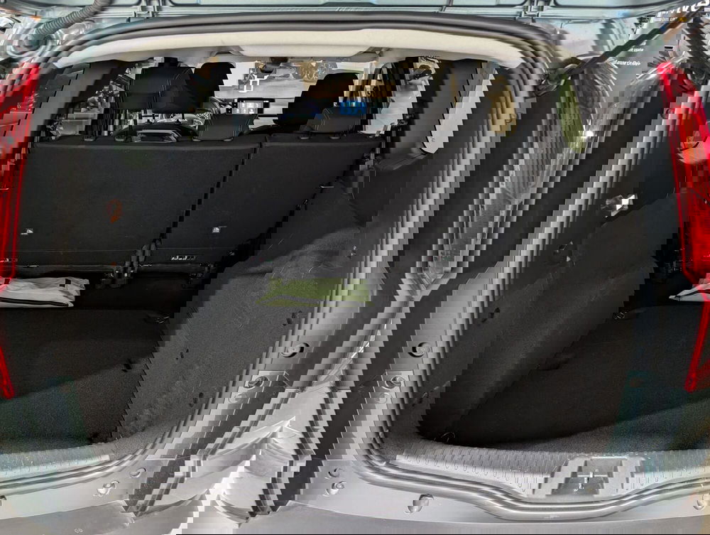 Dacia Jogger usata a Trento (18)