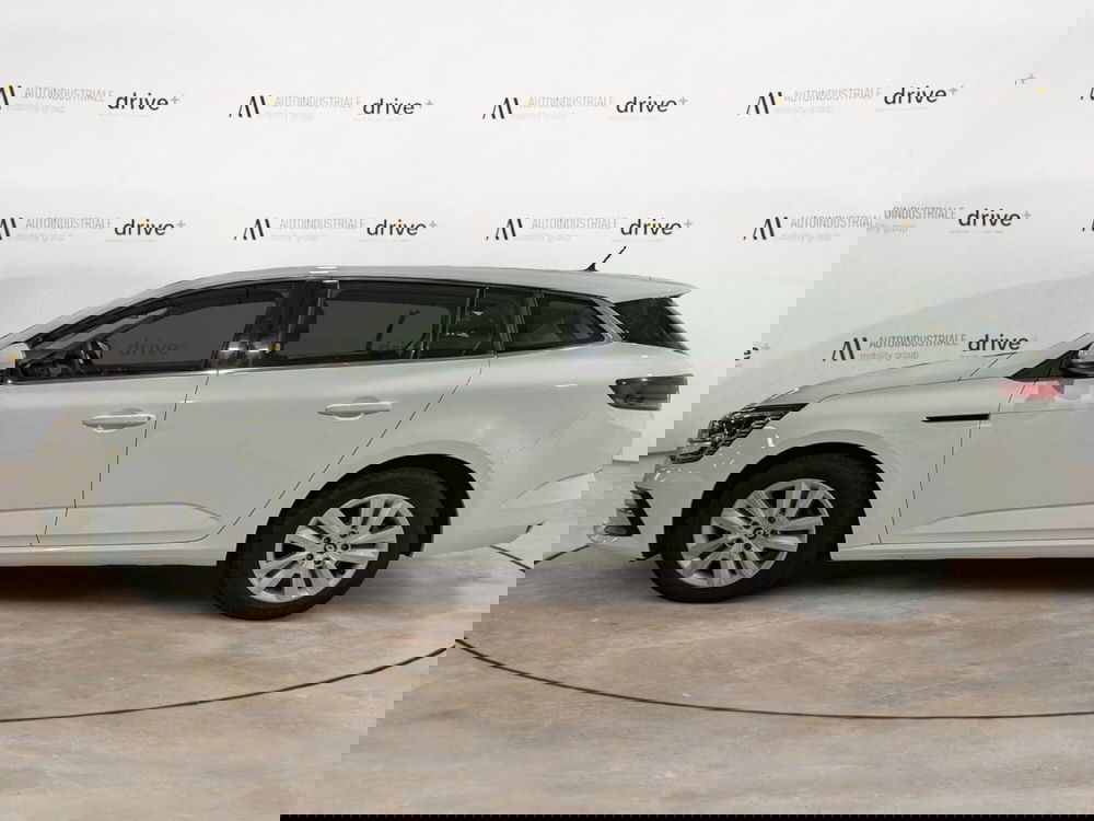 Renault Mégane Sporter usata a Trento (2)