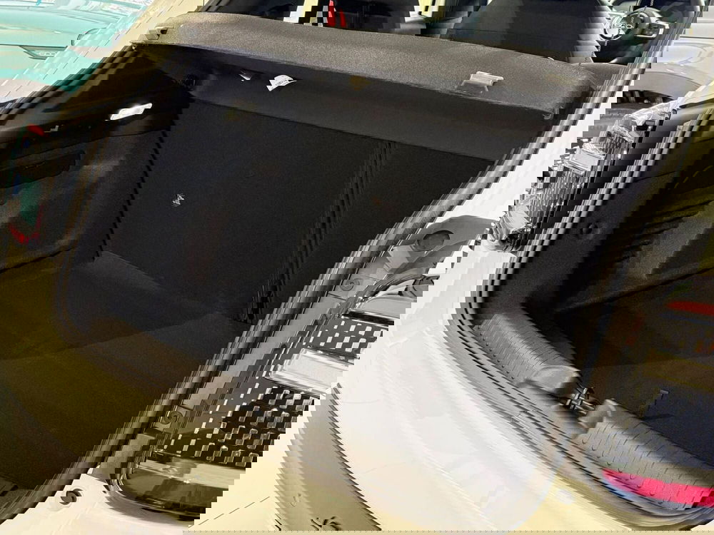 Fiat 600 nuova a Milano (15)