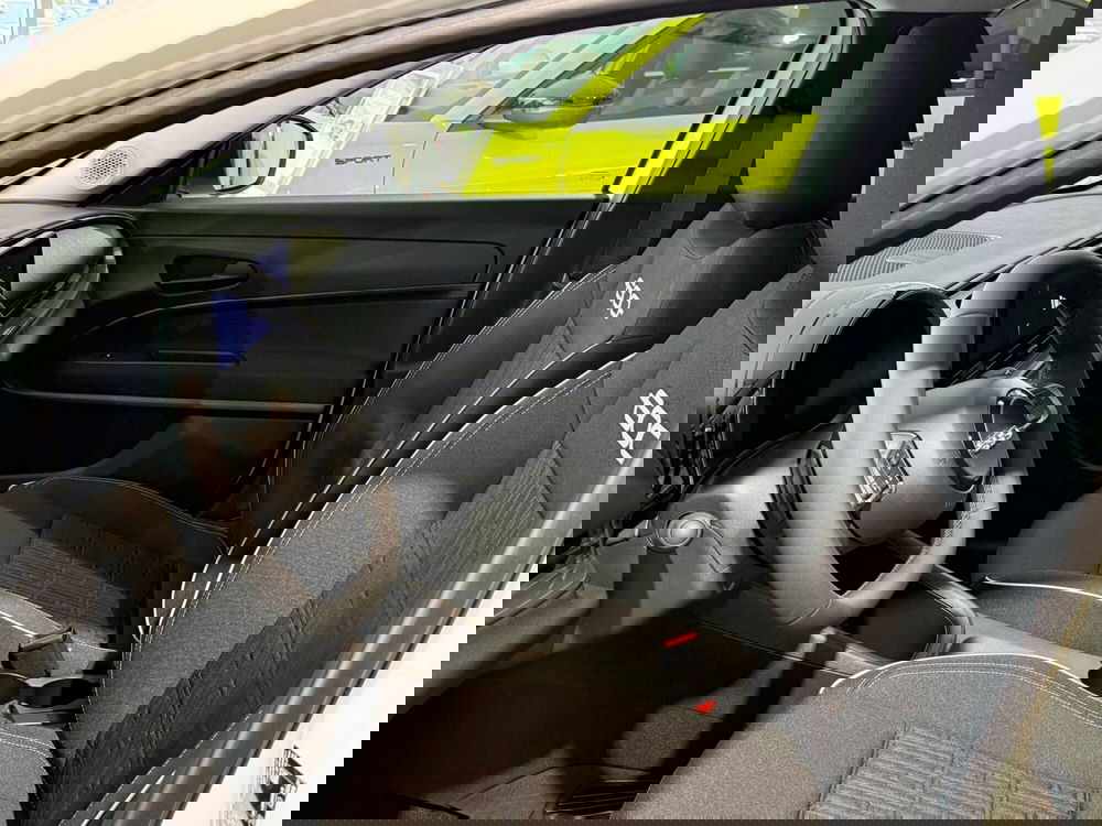 Fiat 600 nuova a Milano (6)