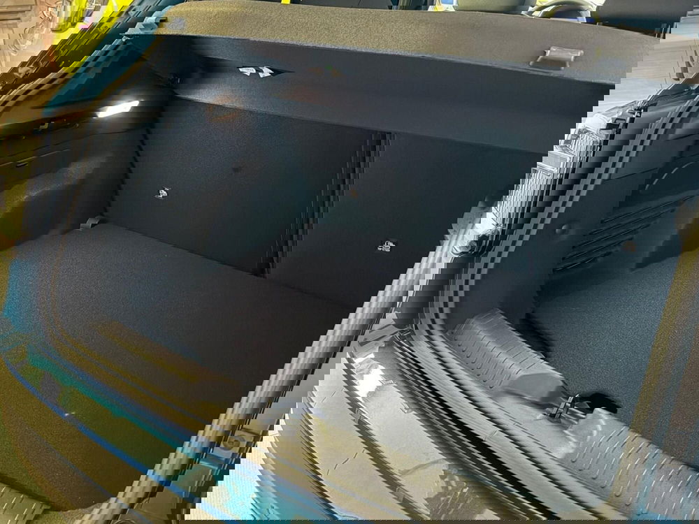 Fiat 600 nuova a Milano (13)