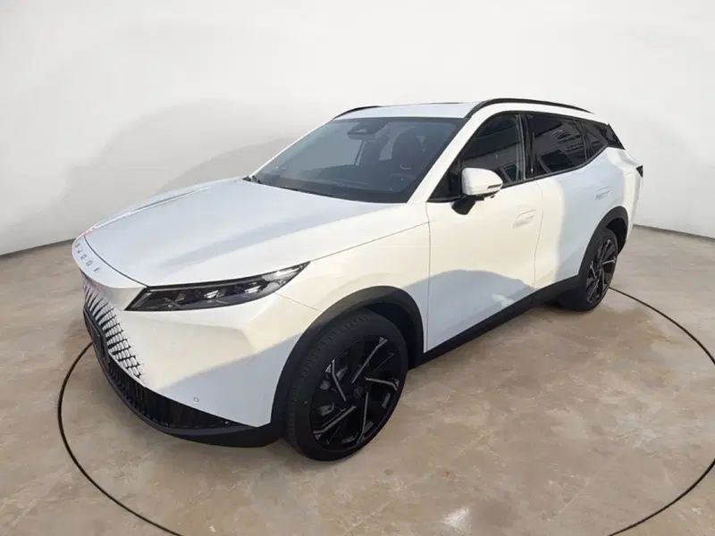 Omoda Omoda 7 SHS-P nuova a Vercelli