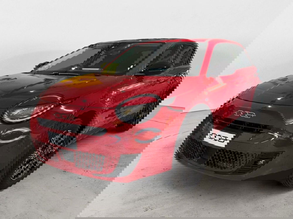 Fiat 600 nuova a Milano