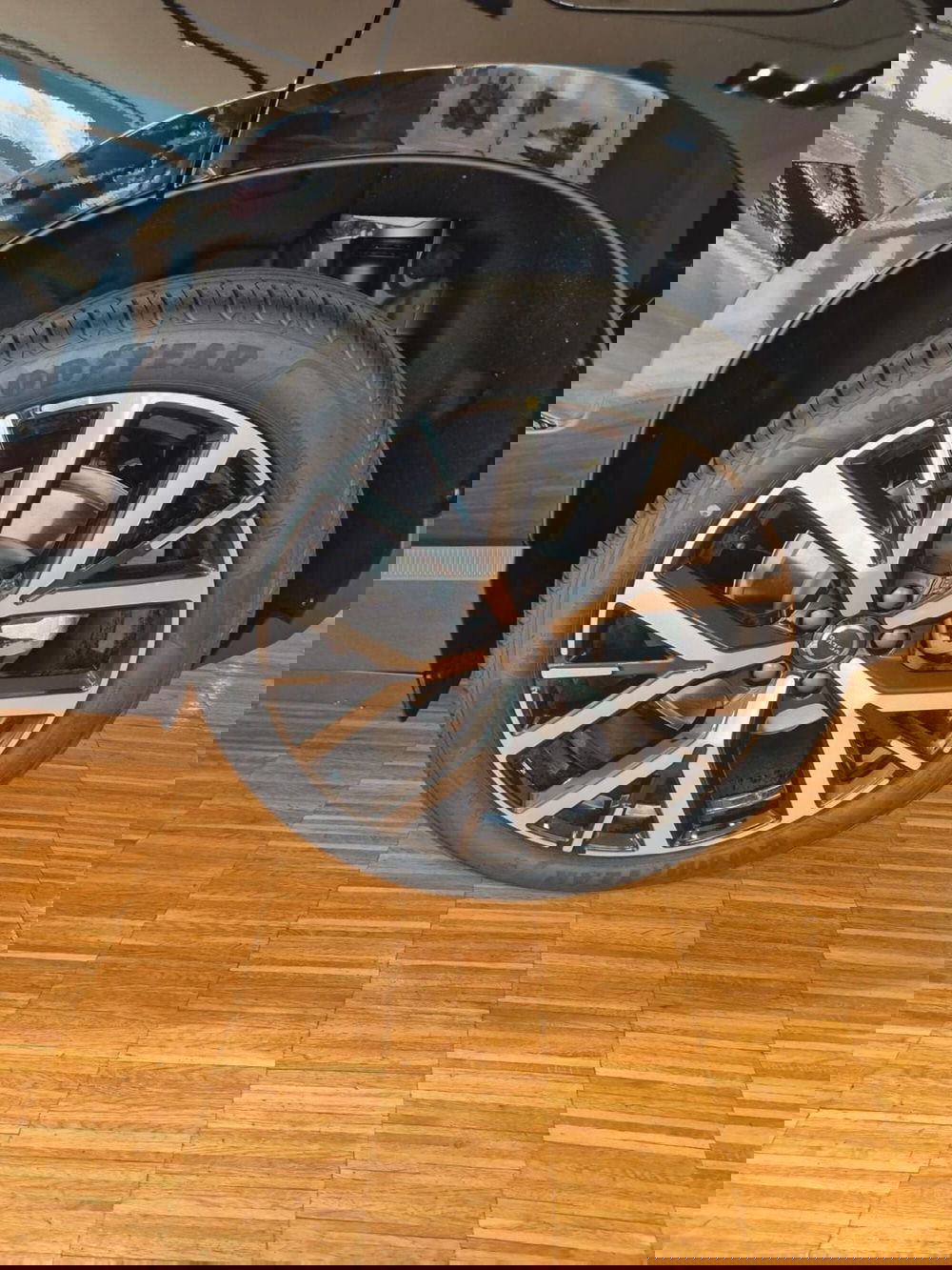 Volvo EX30 nuova a Como (10)