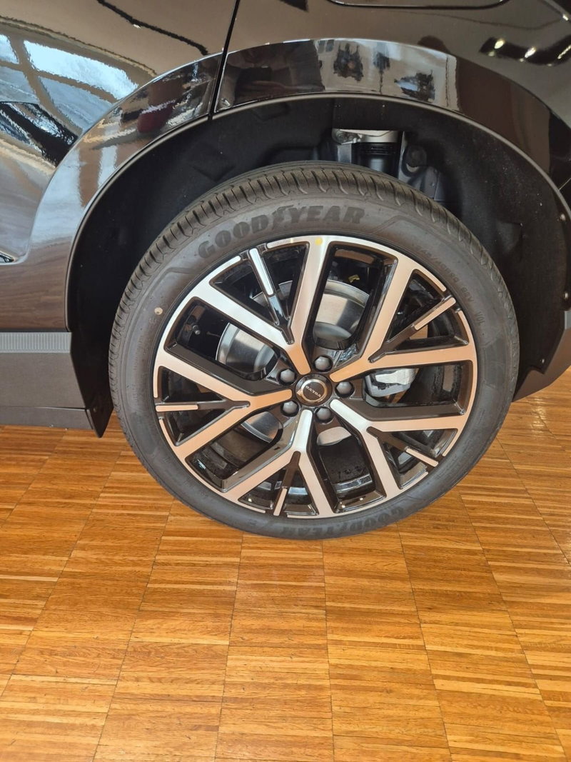 Volvo EX30 nuova a Como (10)