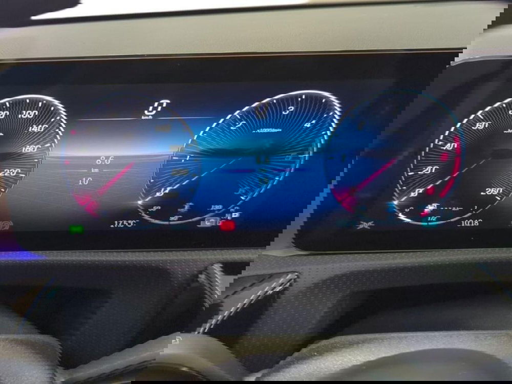 Mercedes-Benz Classe A Sedan nuova a Rimini (9)