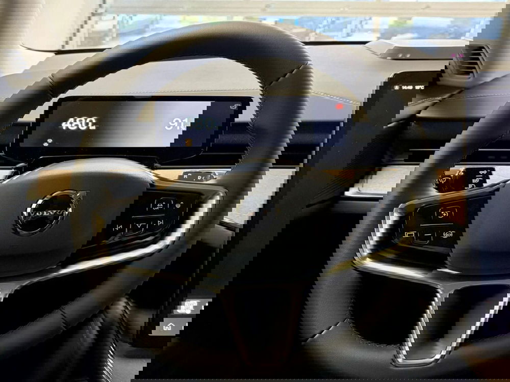 Volvo ES90 usata a Como (20)