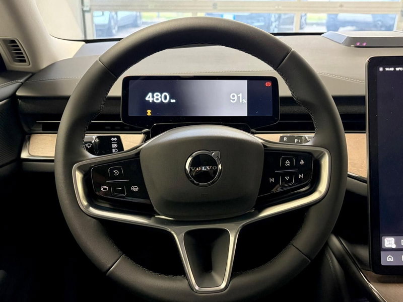 Volvo ES90 usata a Como (20)