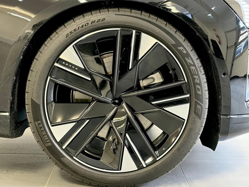 Volvo ES90 usata a Como (6)