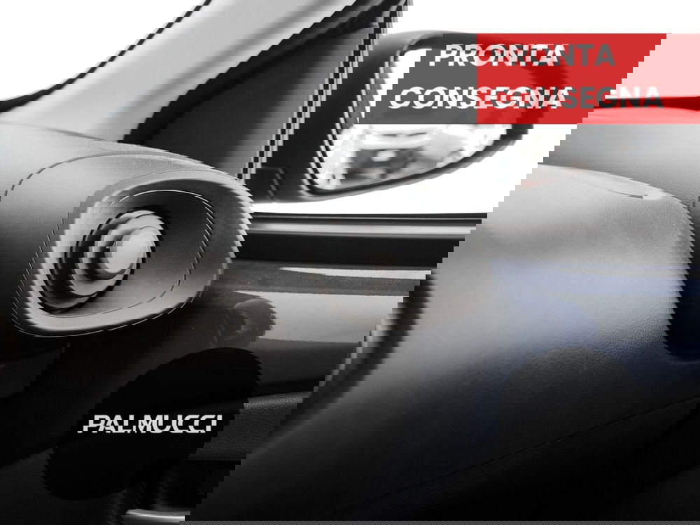 Toyota Aygo X usata a Prato (17)