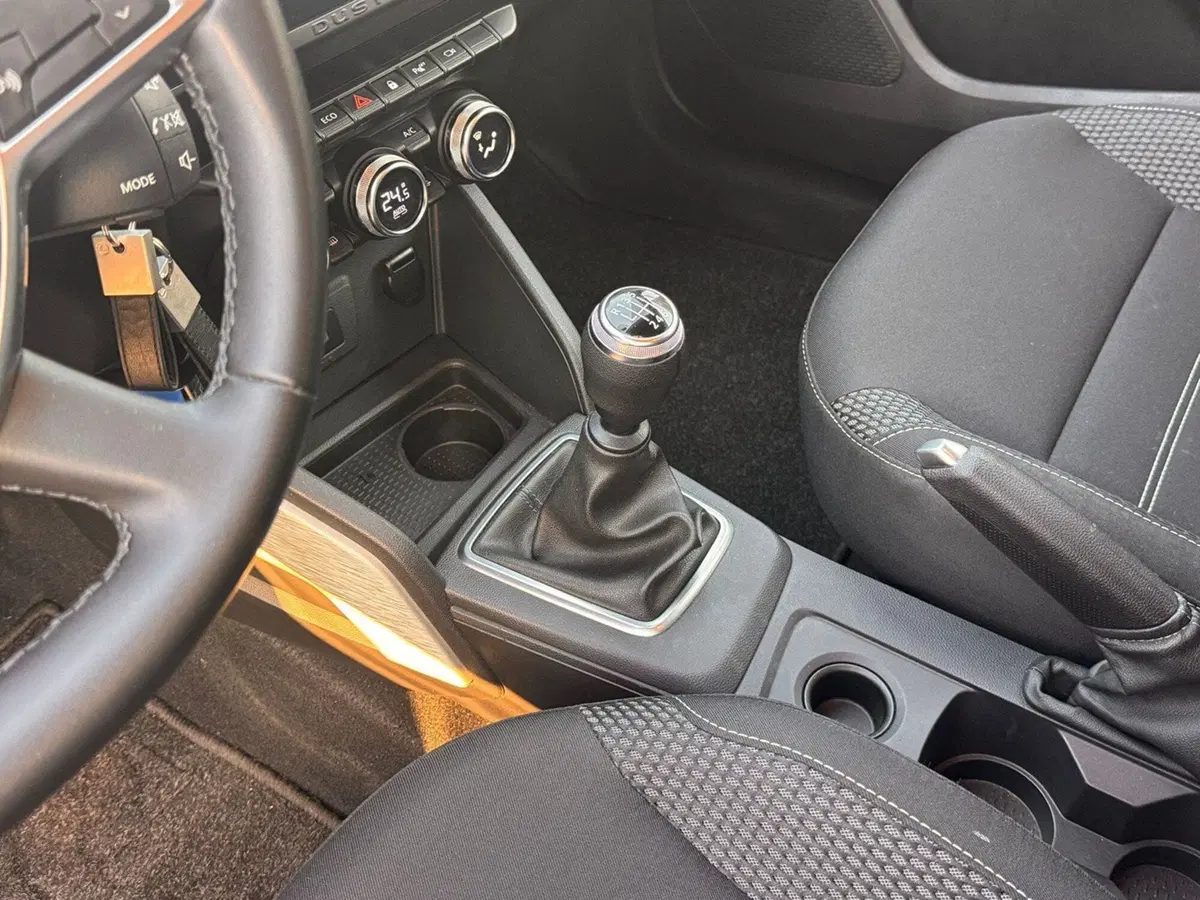 Dacia Duster usata a Pavia (11)