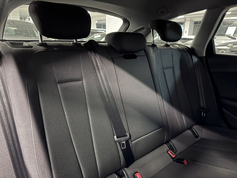 Audi A4 Avant usata a Messina (10)