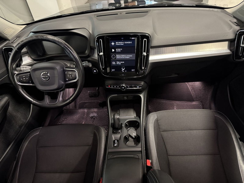 Volvo XC40 usata a Messina (11)