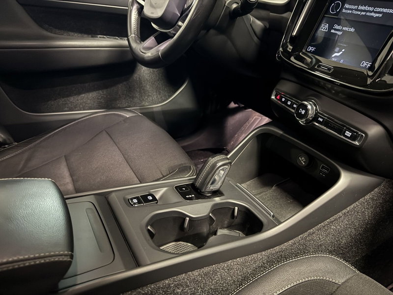 Volvo XC40 usata a Messina (13)