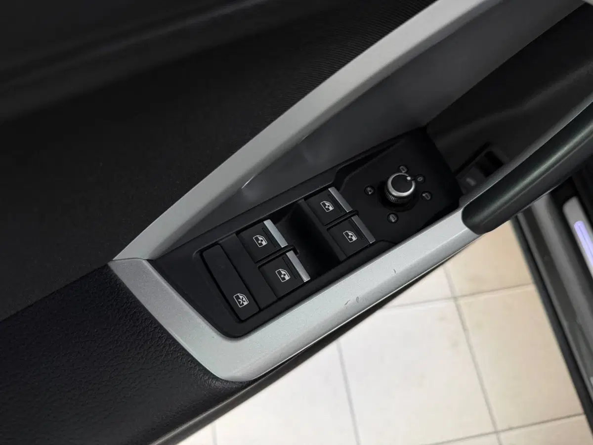 Audi Q3 Sportback usata a Avellino (13)