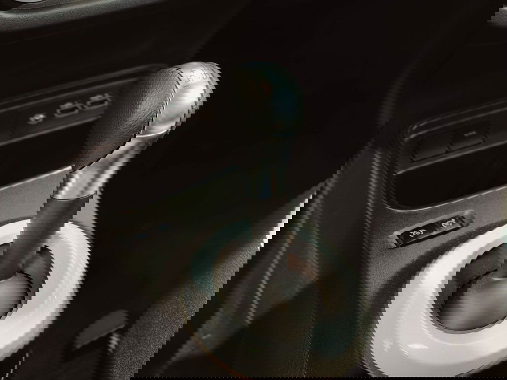 Renault Twingo nuova a Brescia (15)