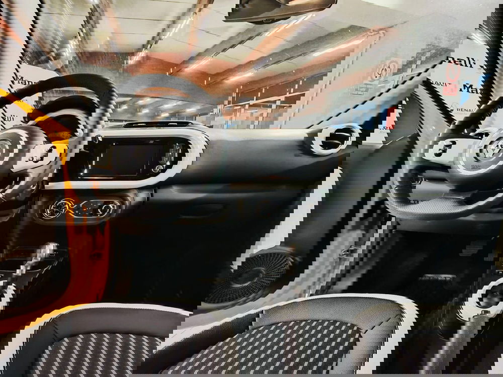 Renault Twingo nuova a Brescia (9)