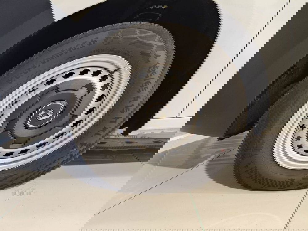 Renault Kangoo Furgone nuova a Brescia (9)