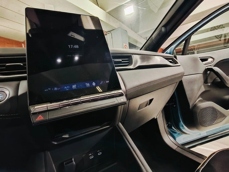 Renault Symbioz usata a Brescia (14)