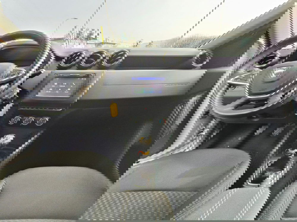 Dacia Duster usata a Brescia (11)