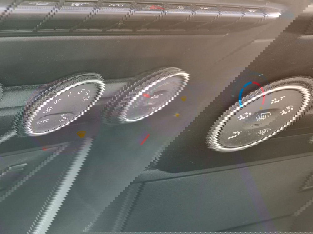 Dacia Duster usata a Brescia (15)