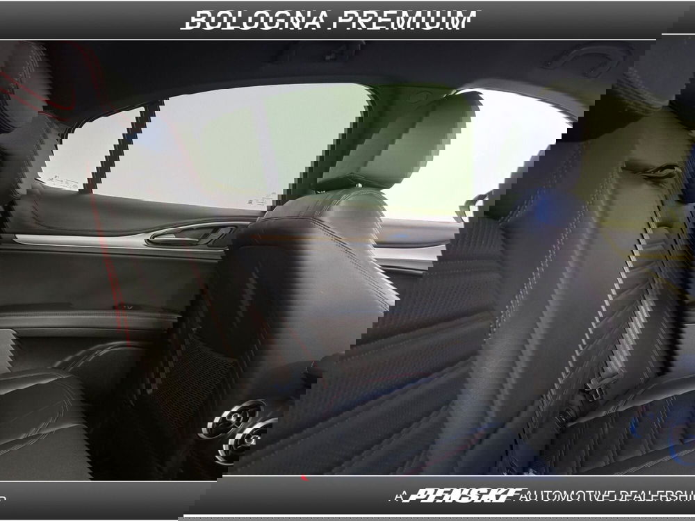 Alfa Romeo Stelvio usata a Bologna (5)